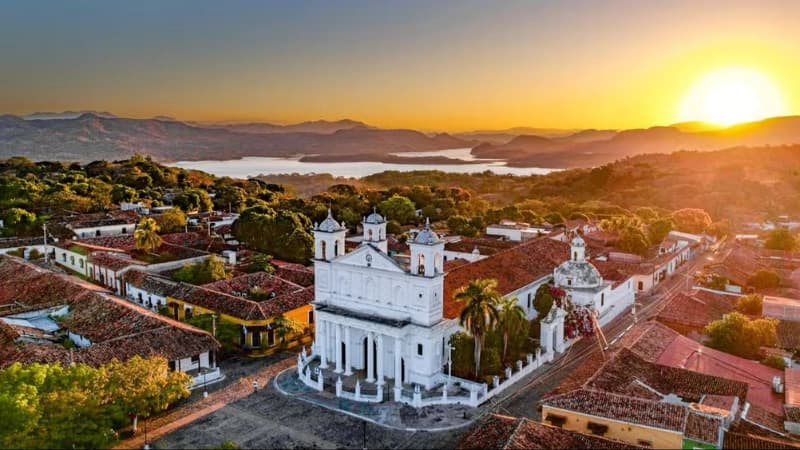 Suchitoto El Salvador