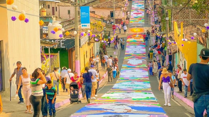 Alfombras Semana Santa El Salvador