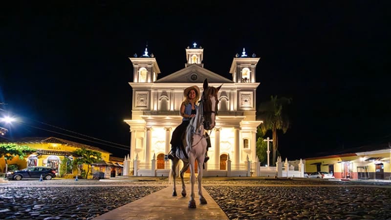 Plaza Santa Lucia Suchitoto El Salvador