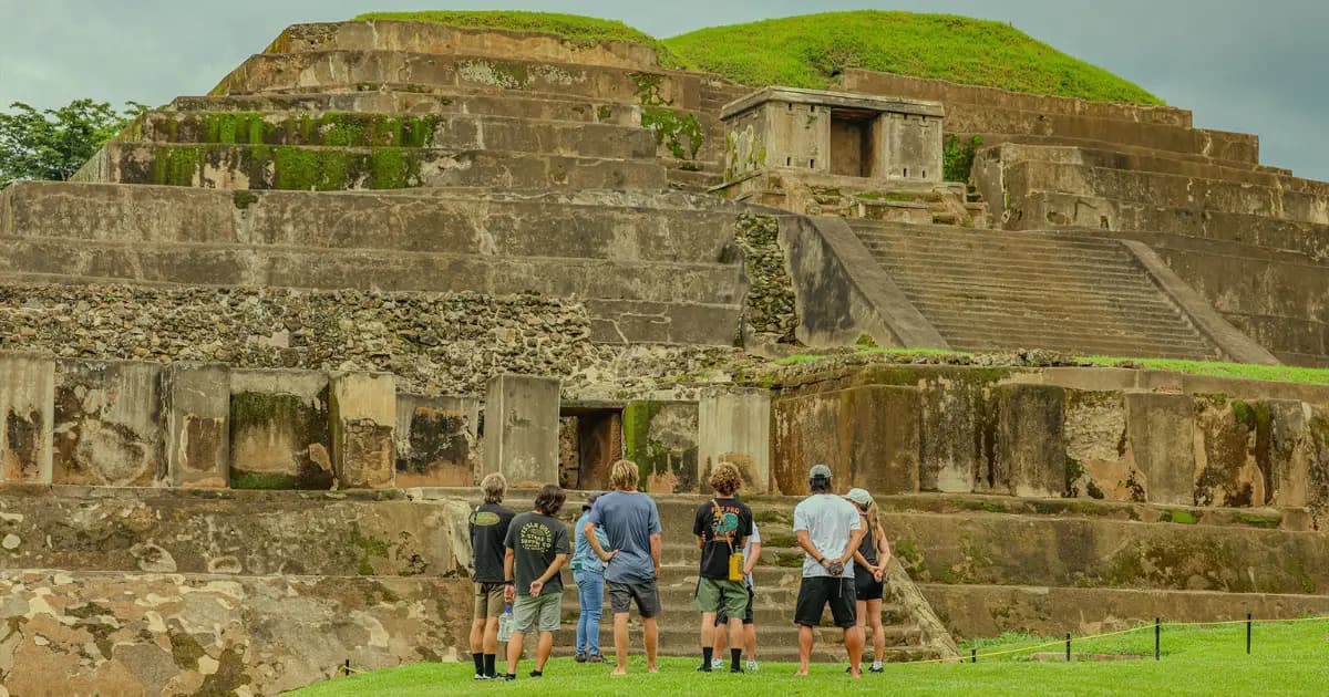 Sitio Arqueologico Tazumal El Salvador