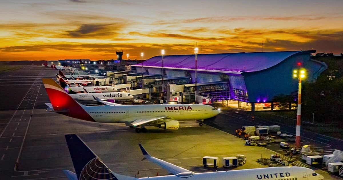 Aerolineas En El Salvador